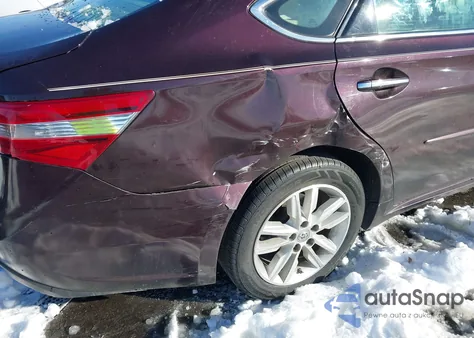 2015 Toyota Avalon Limited z USA, uszkodzony, nr VIN 4T1BK1EBXFU144087